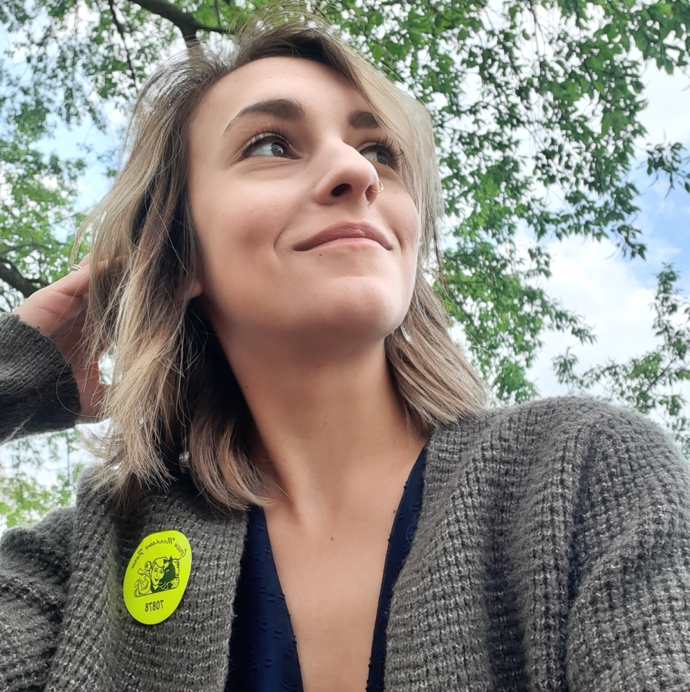 Meet your Posher, Noelle